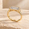 Engagenent Ring